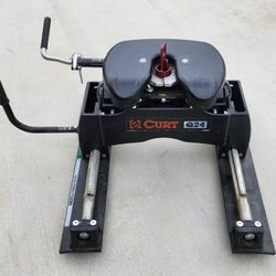 Curt 5th Wheel Hitch 