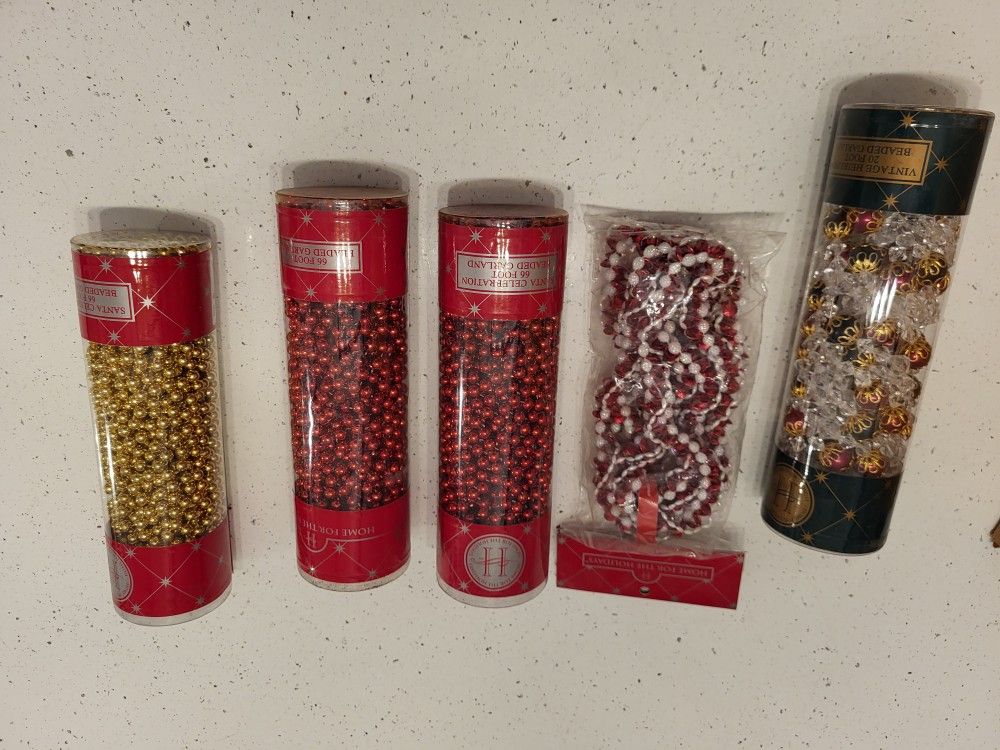 Brand New Home For The Holidays Beaded Garland
