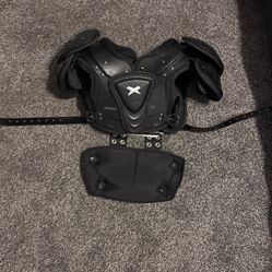 Zenith Pads youth size M+backplate