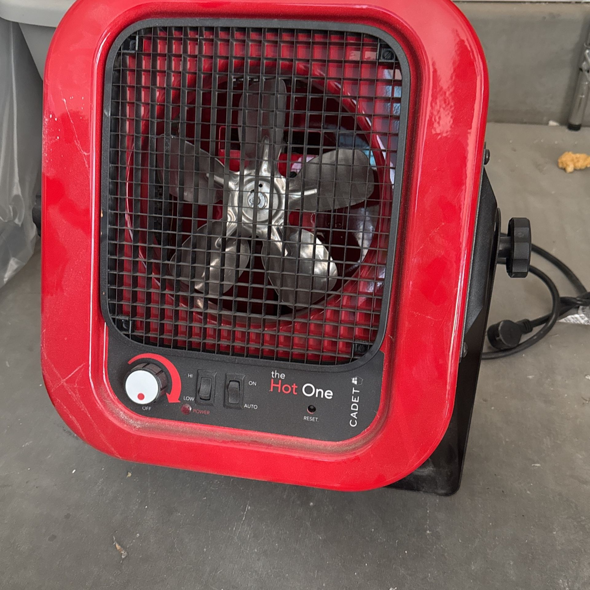 Cadet The hot One Garage Heater RCP402S