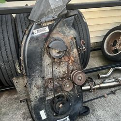 Troy-Bilt Bronco Mower Deck 