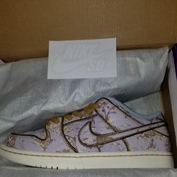 Nike SB Dunk Low "City Of Style"