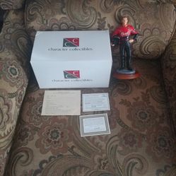 2001 Limited Edition Statue Dale Jr.