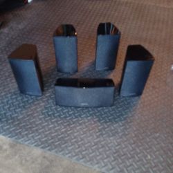 Surround Sound Onkyo 5 speakers SKF SKR SKC-391