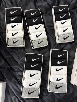 Nike Crew Socks 5-Pack Box Set [Many In Stock]