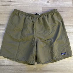 Patagonia Baggies Shorts Sz XL Mens OLIVE
