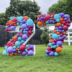 Markee Numbers With Balloon 
