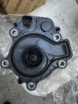 2010 - 2015 Toyota Prius Electric Coolant Pump