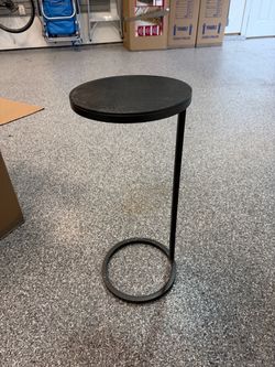 Pottery Barn Duke Round Metal C-Tables