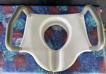 Elevated Toilet Seat 
