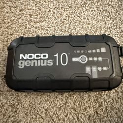 NOCO GENIUS 10