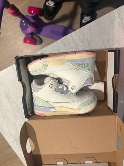 Baby shoes brand new