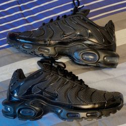 Authentic Nike Air Max Plus -Size 9 Men