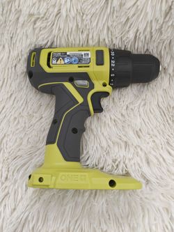 PCL206 drill 18v one+ never used