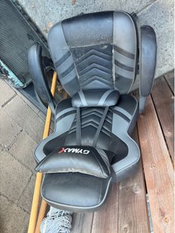 Gaming chair