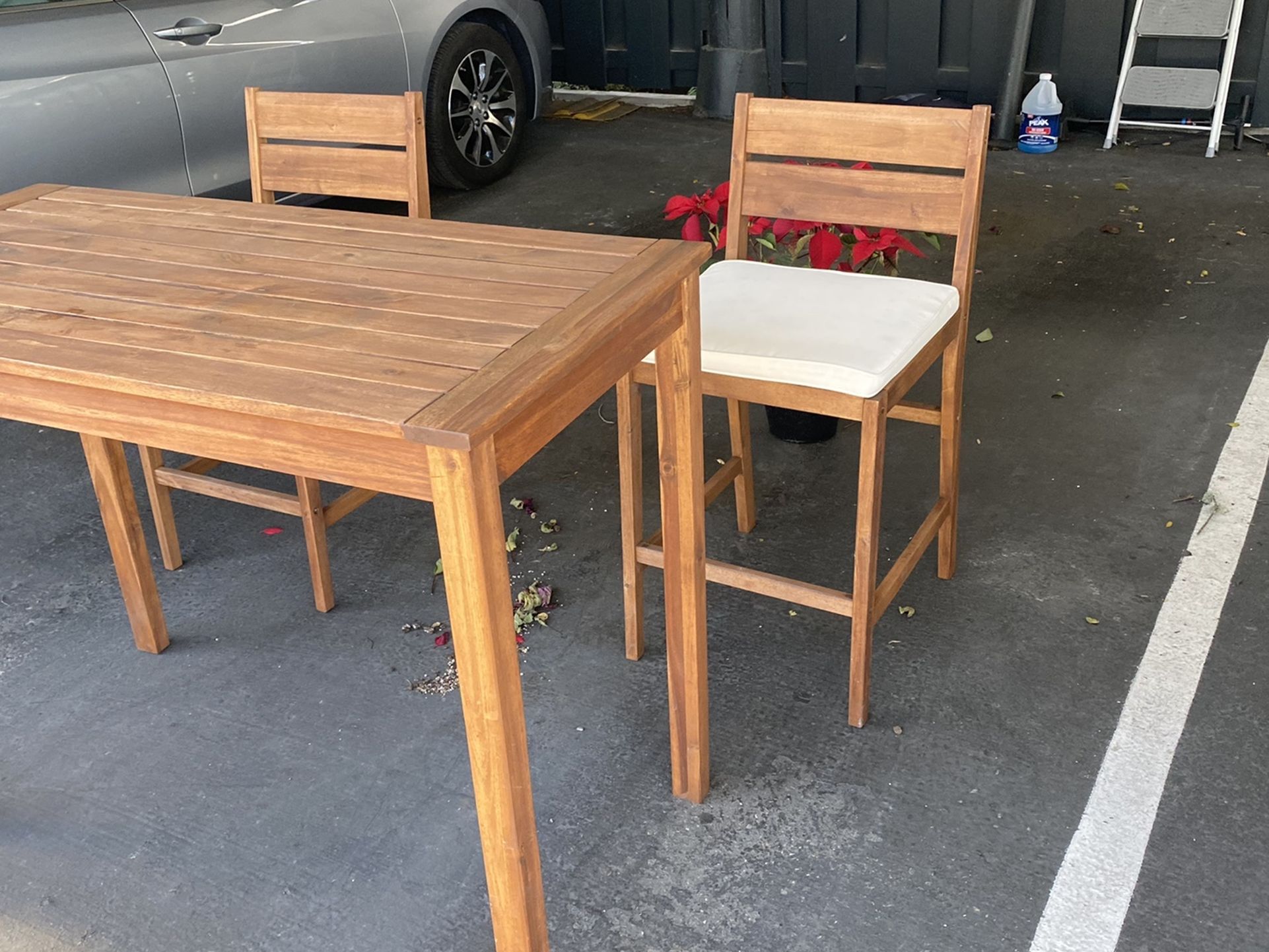 Outdoor Table And chairs