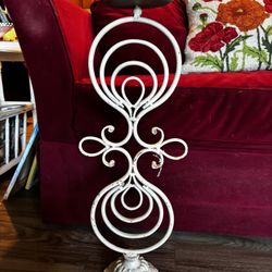 24” Swirly Candle Holder