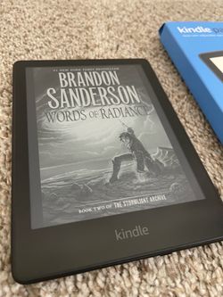 Amazon Kindle Paperwhite 8GB Black eBook Reader- no ad