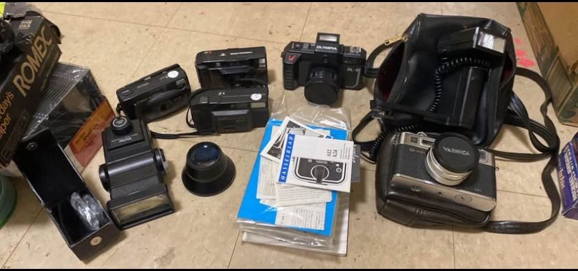 Camera and Flash Systems NOT ALL TESTED/SOME ARE