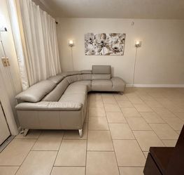 Sectional sofa