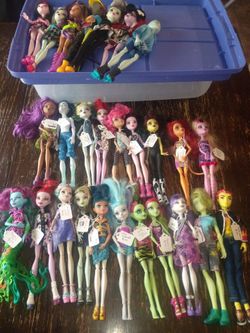 Monster high dolls
