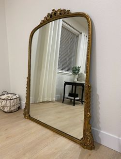 5’ Anthropologie Floor Mirror