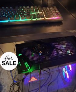 Gaming pc and monitor