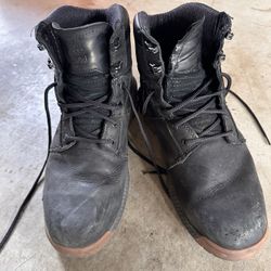 Timberline Men’s Boots 9.5 