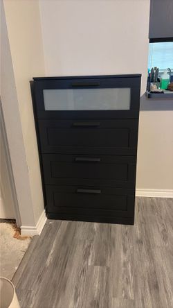 Drawer Dresser