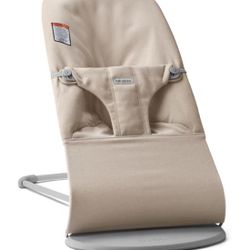 BabyBjörn Bouncer Bliss, Woven Mélange, Light Beige | 2-in-1 Adjustable Baby Bouncer Seat