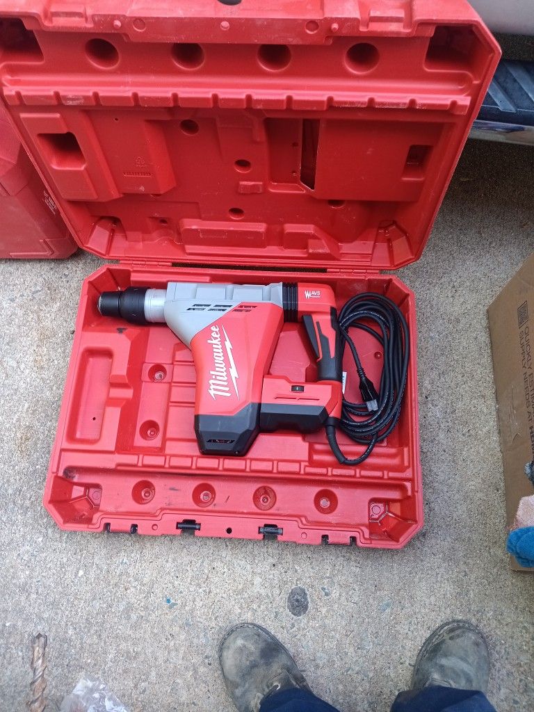 Milwaukee Roto Martillo