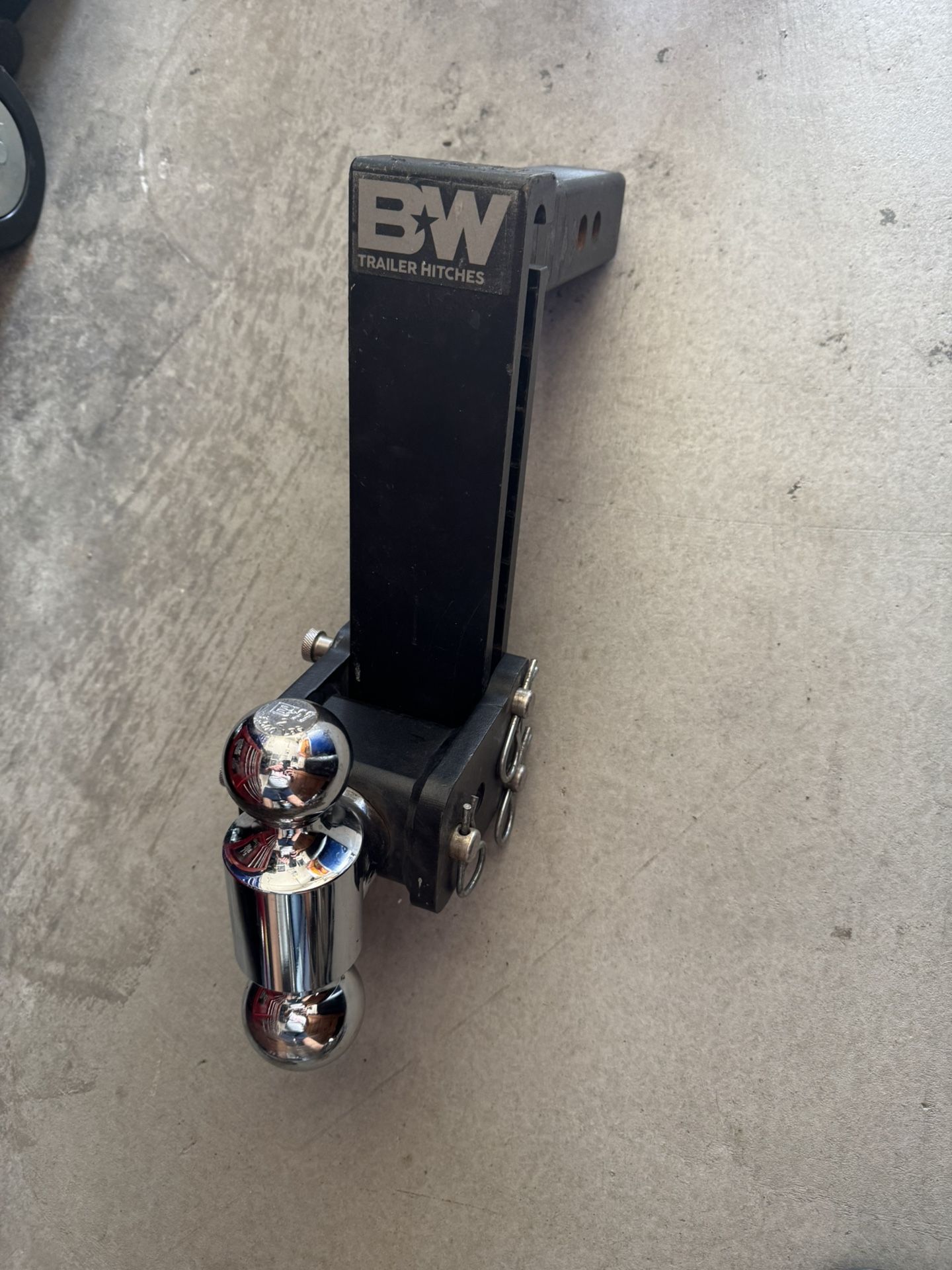 B n W Adjustable Hitch