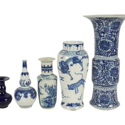 Vintage Chinese  Blue & White Porcelain 4 Pieces