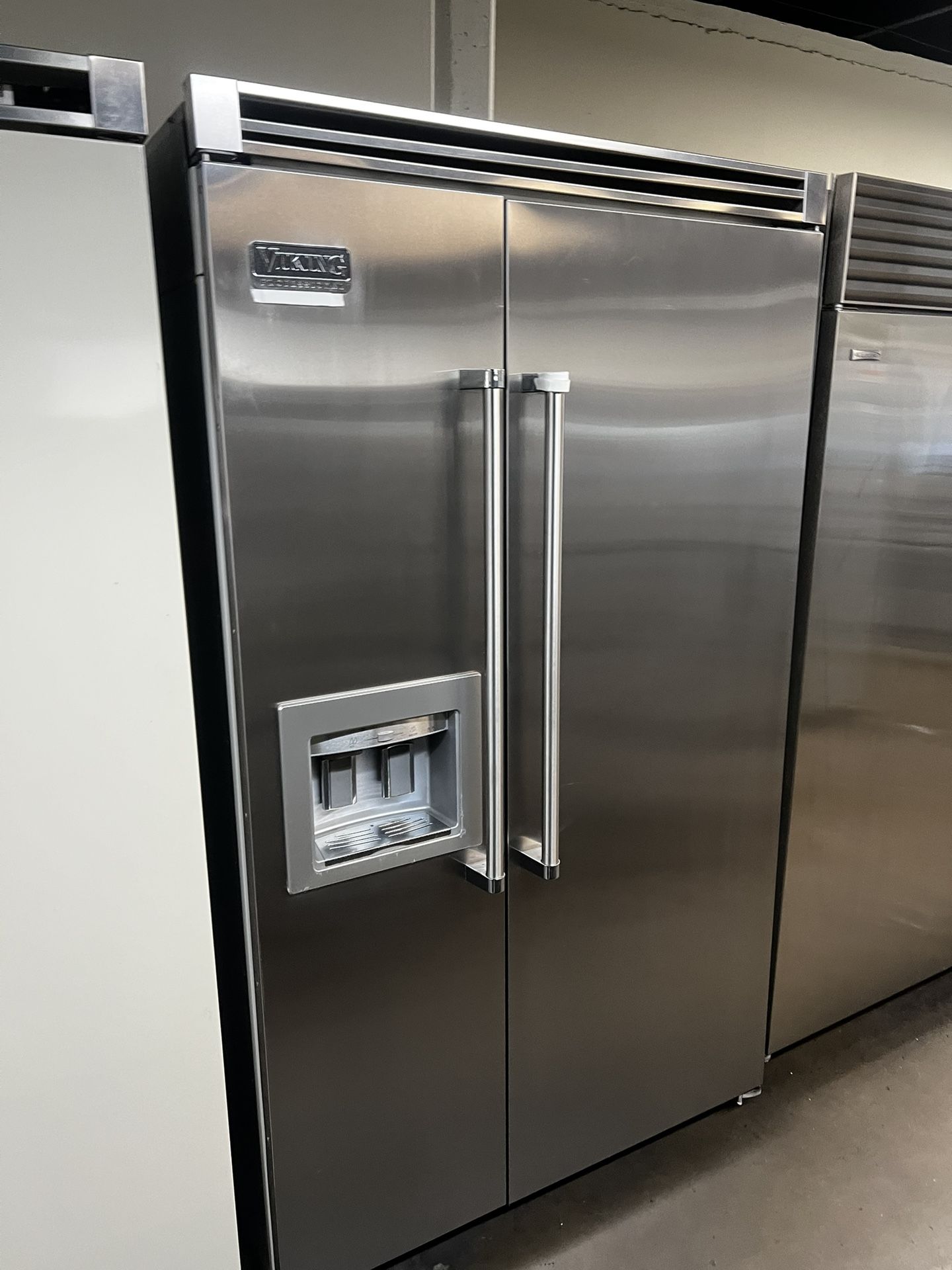 VIKING 48”WIDE BUILT IN STAINLESS STEEL REFRIGERATOR