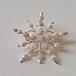 Sterling Silver Snowflake Pendant/Brooch 
