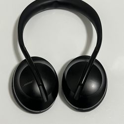 Bose 700 Wireless Noise Canceling Headphones 