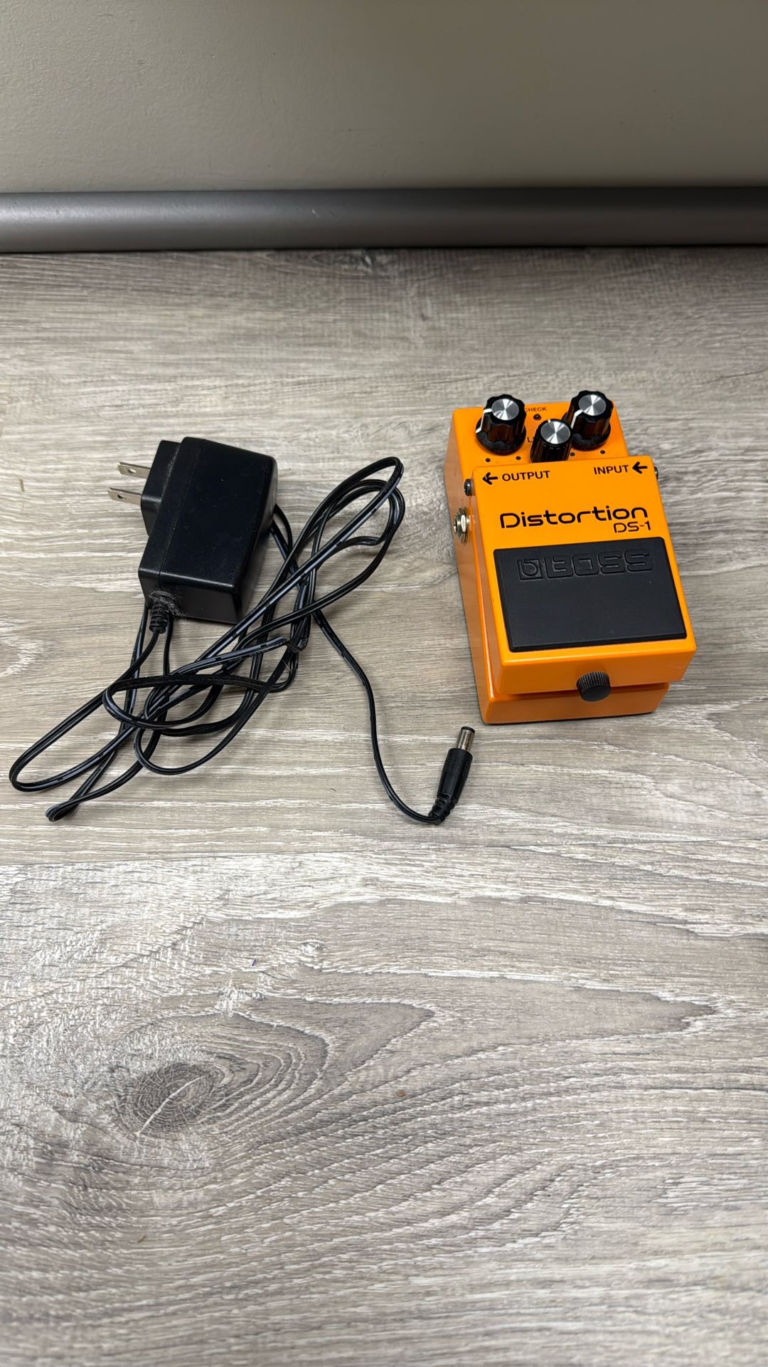 Boss Distortion DS-1 Guitar Effects Pedal