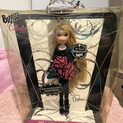 Bratz Collector Series Porcelain Doll Daphne Limited Edition 