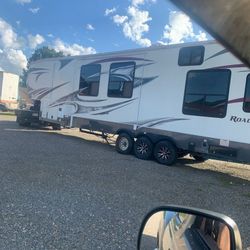 HEARTLAND ROAD WARRIOR RV !