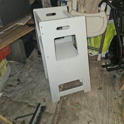 Price Is Firm.. Height Adjustable Children's Kitchen Helper With Step Stool