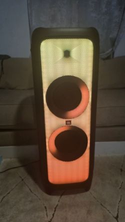 Jbl partybox 1000 party bluetooh speaker