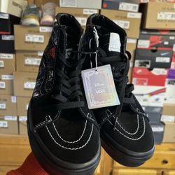 New Men's Vans Shoes Size 10.5  Disney Collection 