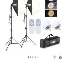 Photo Booth Set: Screen, Stand and lights; props