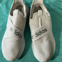 New Adidas Cloudfoam Comfort Sneaker Tennis Shoes Running Size 10 NWOTB Excellent Quality Shoes 