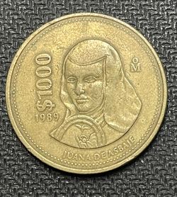 Mexico 1989 $1000 PESOS Coin (Famous Nun) Juana De Asbaje & Coat of Arms!