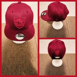 LAS VEGAS RAIDERS NFL FOOTBALL 🏈 SNAPBACK HAT.