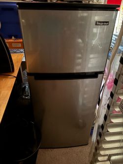 Magic chef fridge