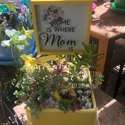 Kevin’s Creations Mother’s Day Gifts Starting At Just $10 Cover Photo Shows A$35 Arrangement Zelle Cash App And Cash Land Park 