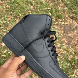 Air Force 1 High Size 11