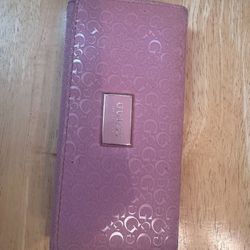Guess Wallet